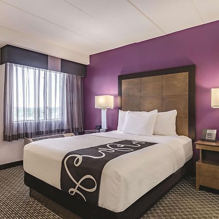 La Quinta By Wyndham Warwick Providence Airport Hotel Ngoại thất bức ảnh
