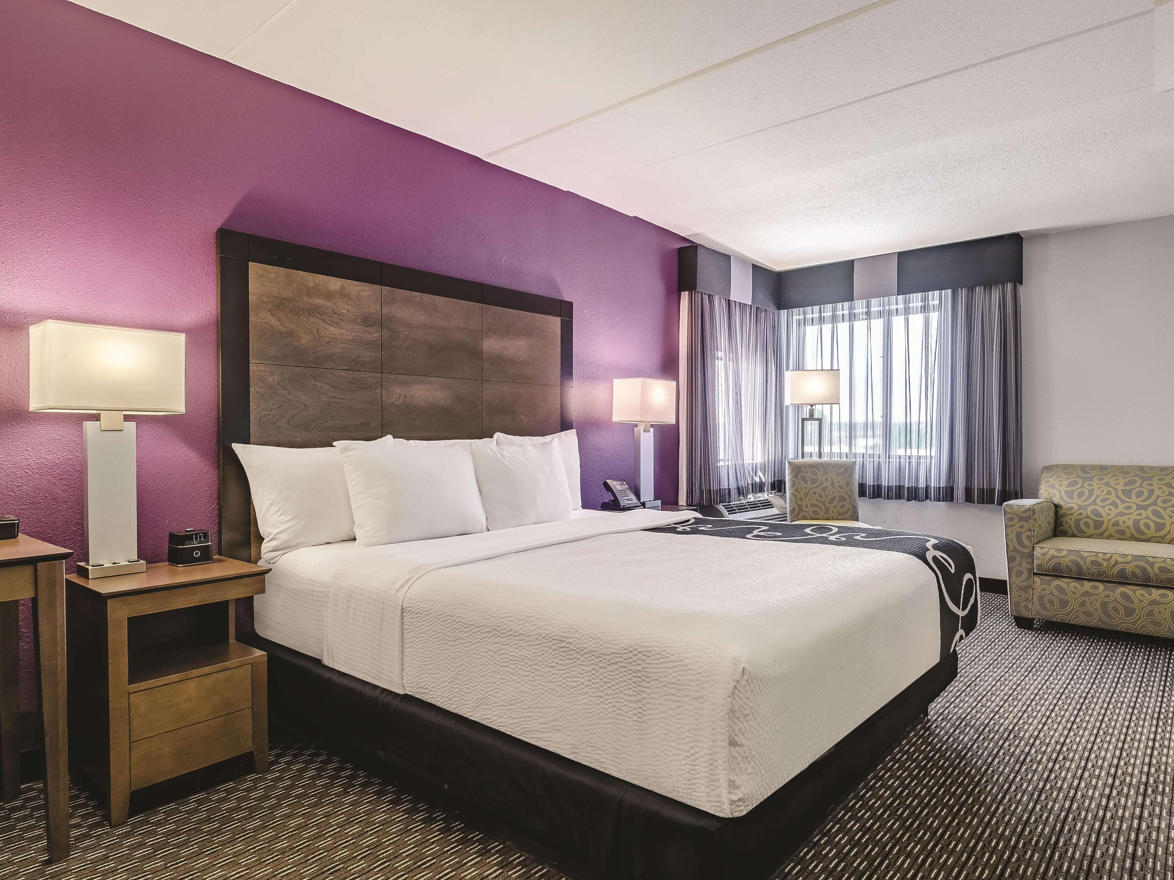 La Quinta By Wyndham Warwick Providence Airport Hotel Ngoại thất bức ảnh