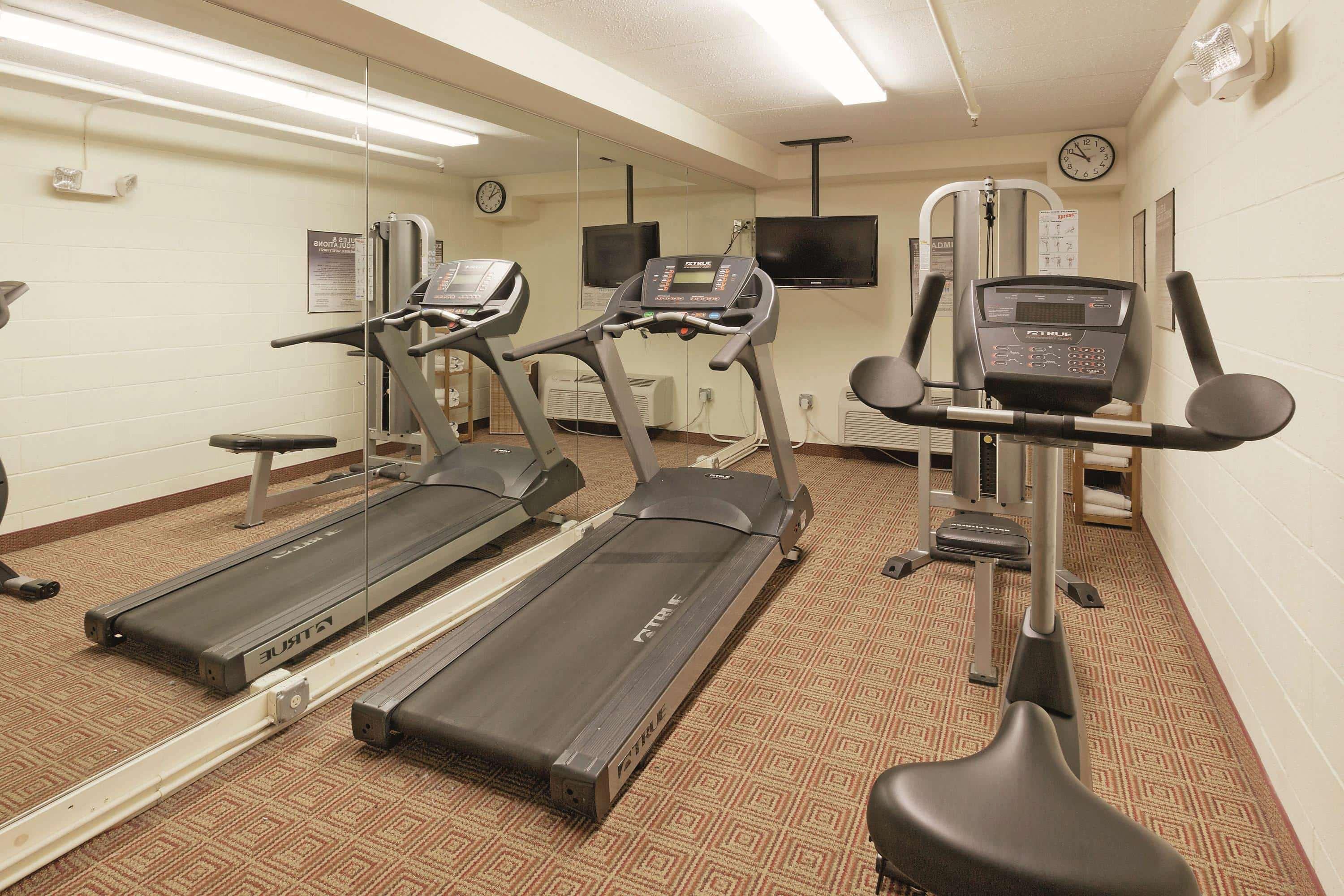 La Quinta By Wyndham Warwick Providence Airport Hotel Ngoại thất bức ảnh