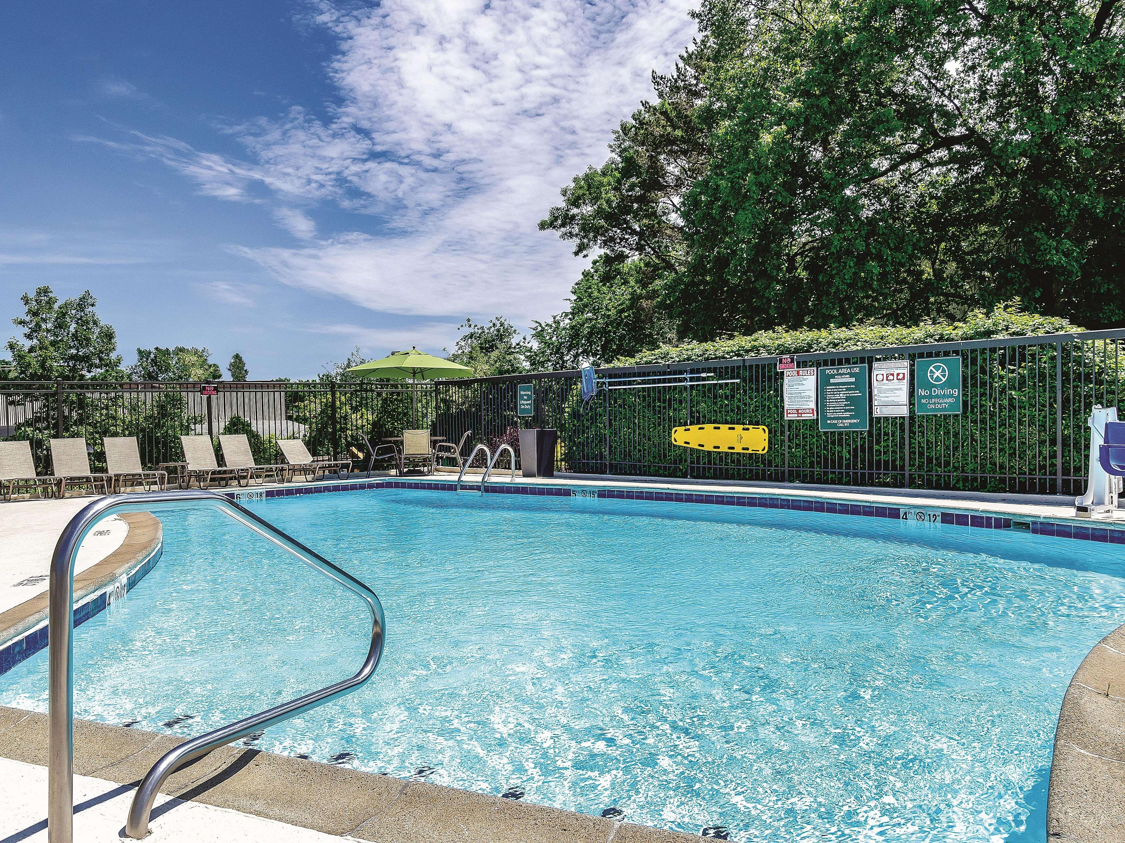 La Quinta By Wyndham Warwick Providence Airport Hotel Ngoại thất bức ảnh