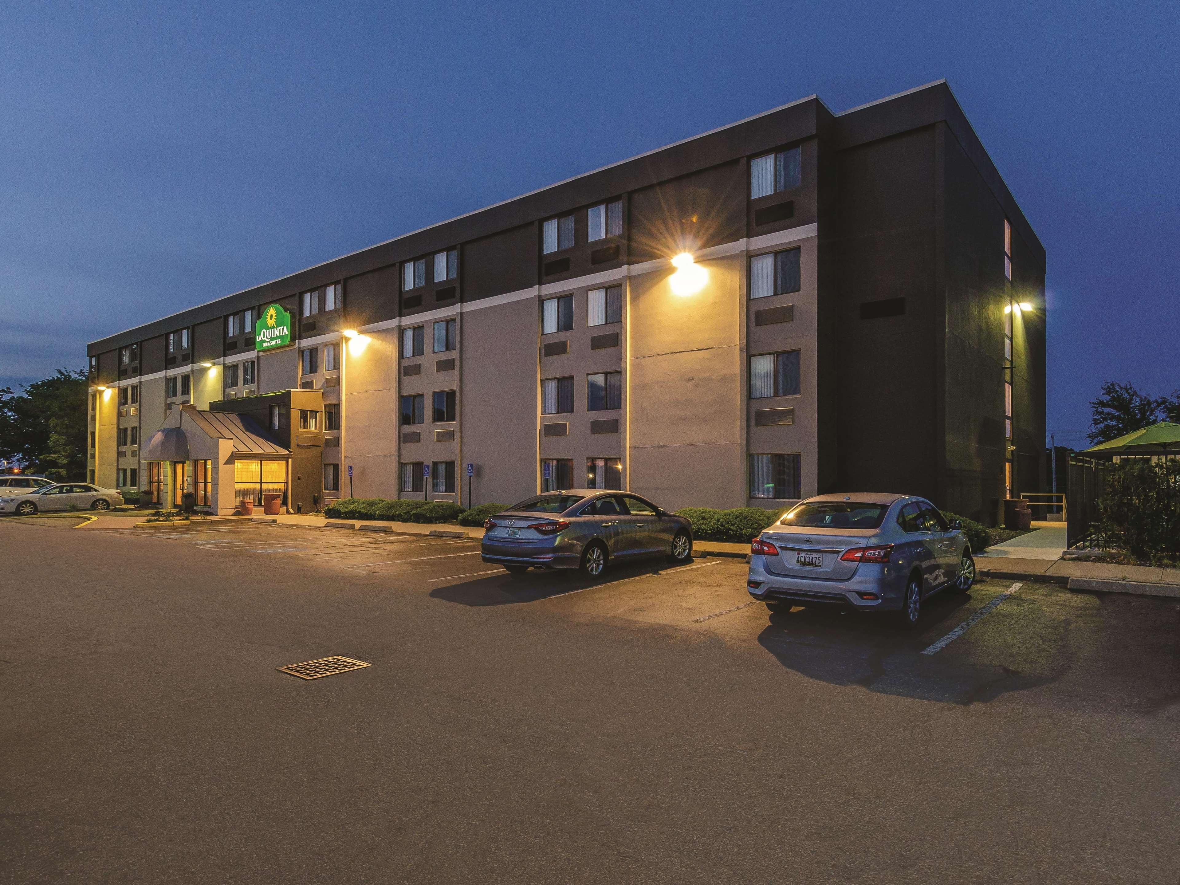 La Quinta By Wyndham Warwick Providence Airport Hotel Ngoại thất bức ảnh