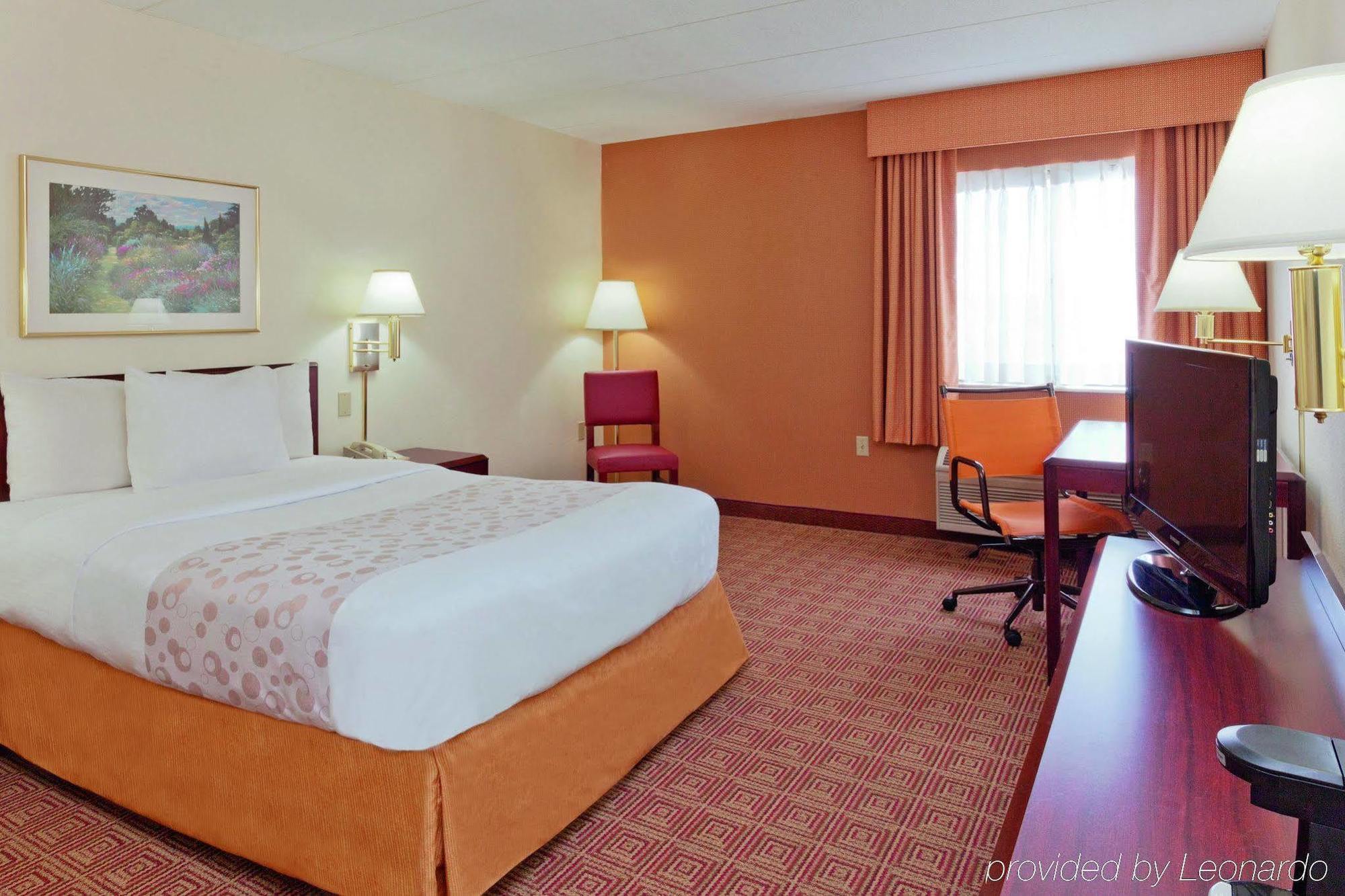 La Quinta By Wyndham Warwick Providence Airport Hotel Ngoại thất bức ảnh