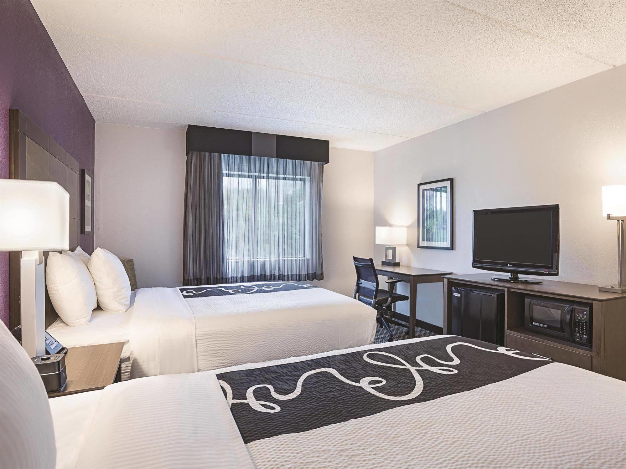 La Quinta By Wyndham Warwick Providence Airport Hotel Ngoại thất bức ảnh