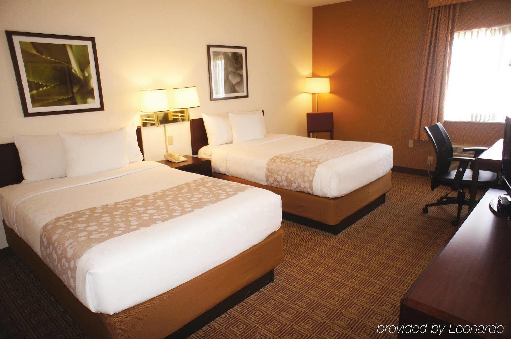 La Quinta By Wyndham Warwick Providence Airport Hotel Ngoại thất bức ảnh