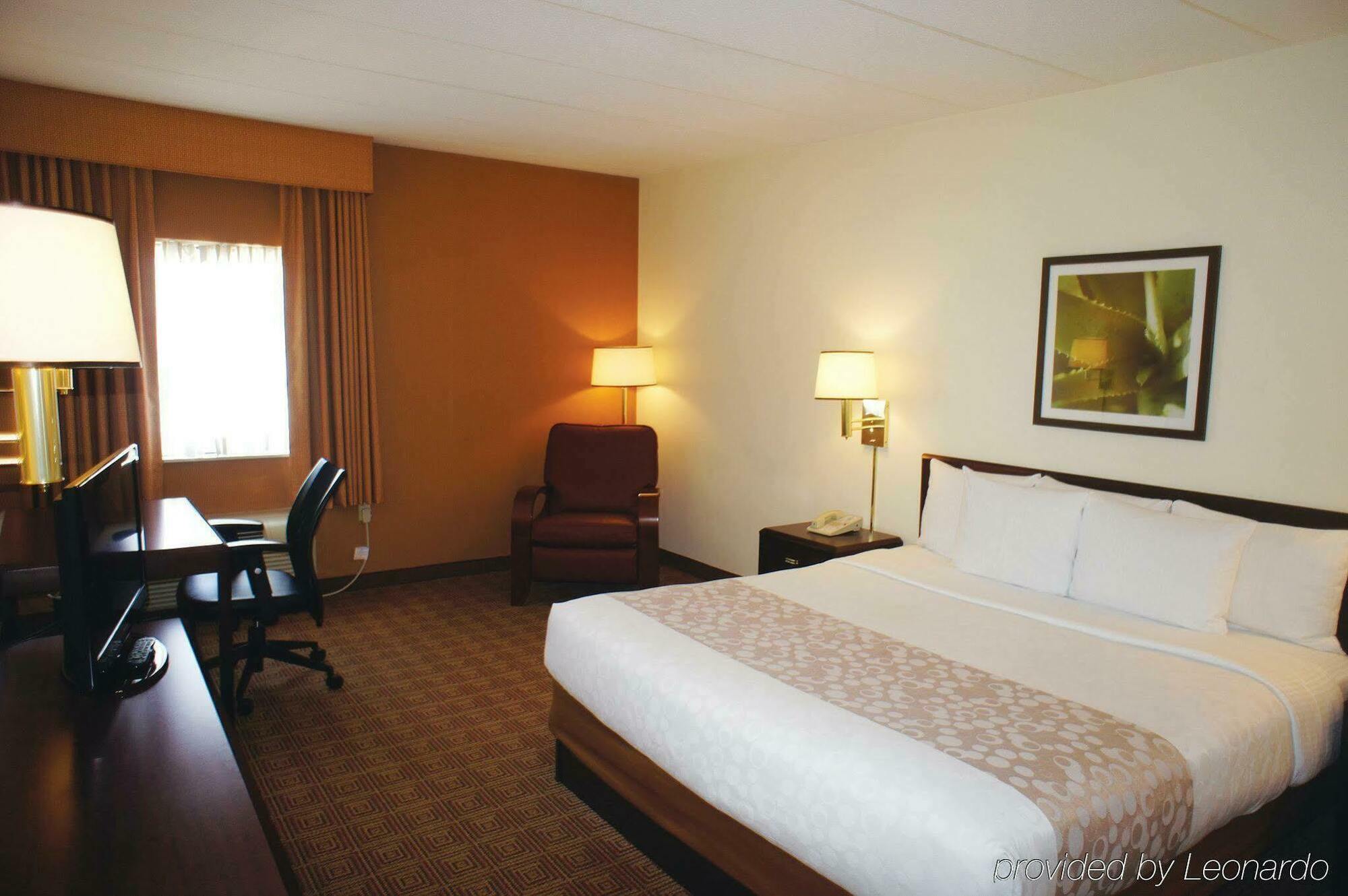 La Quinta By Wyndham Warwick Providence Airport Hotel Ngoại thất bức ảnh